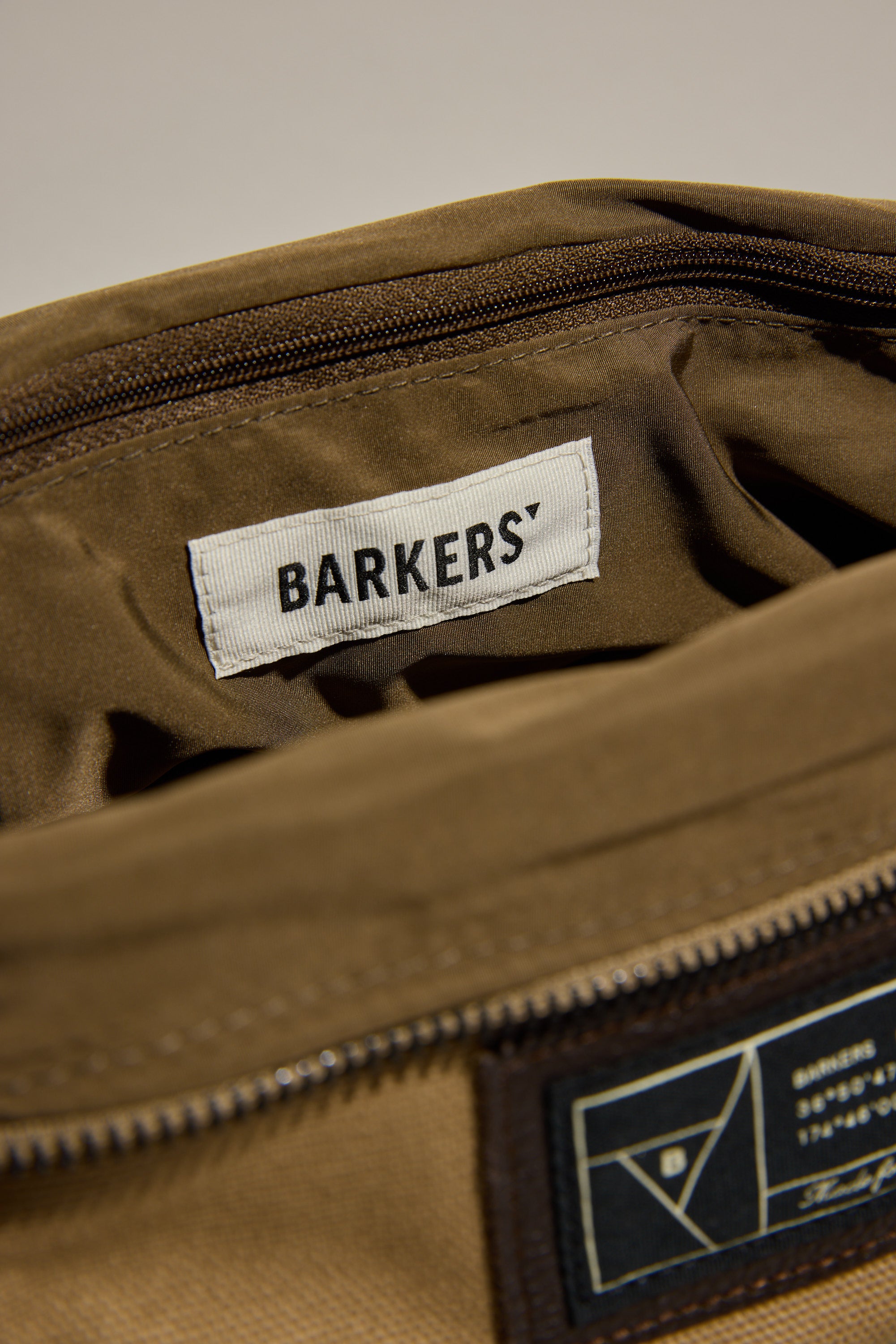 Barkers Canvas Toiletry Bag