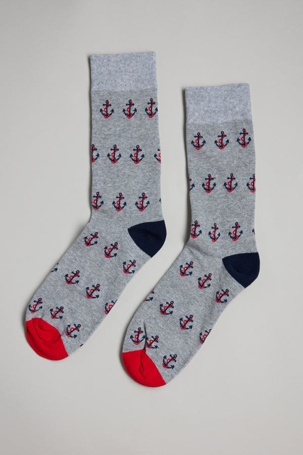 Barkers Anchor Sock: Gray cotton socks with blue and red anchor patterns, light gray cuffs, and mismatched toe/heel colors—perfect men’s gift. Photographed on a plain, light background.